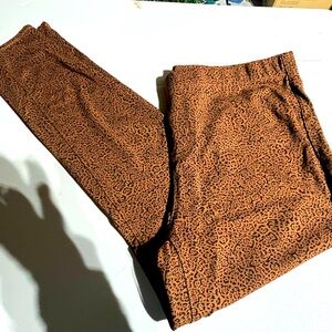 ST‎ JOHN BAY (XL) CHEETAH PRINT PULL ON PANTS WITH TUMMY CONTROL PANEL PREOWNED